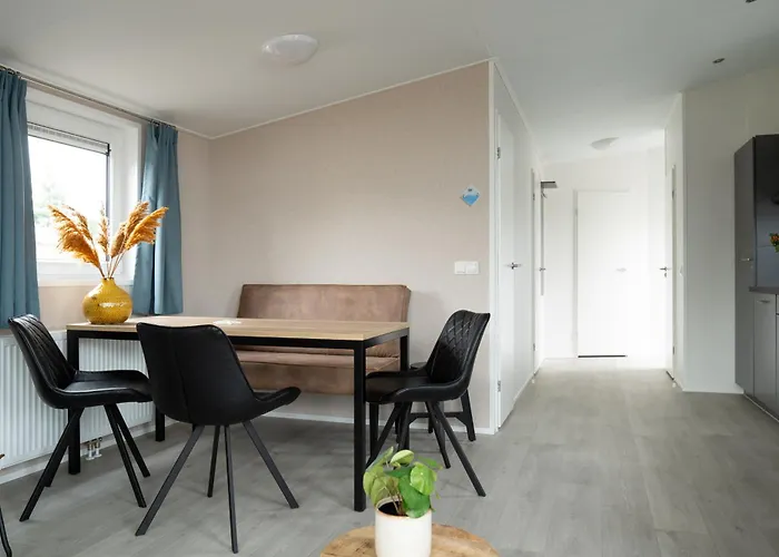 Bis Sechs Personen Ohne Hund 펜션 *